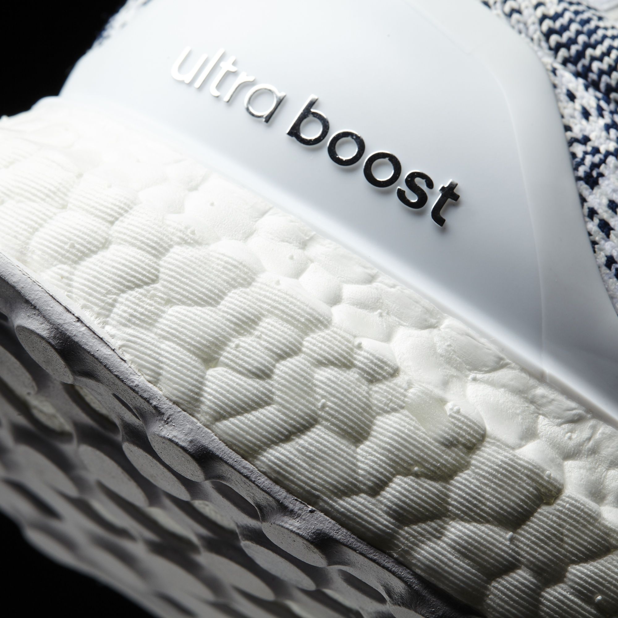 Adidas Ultra Boost Uncaged
« Non Dyed »