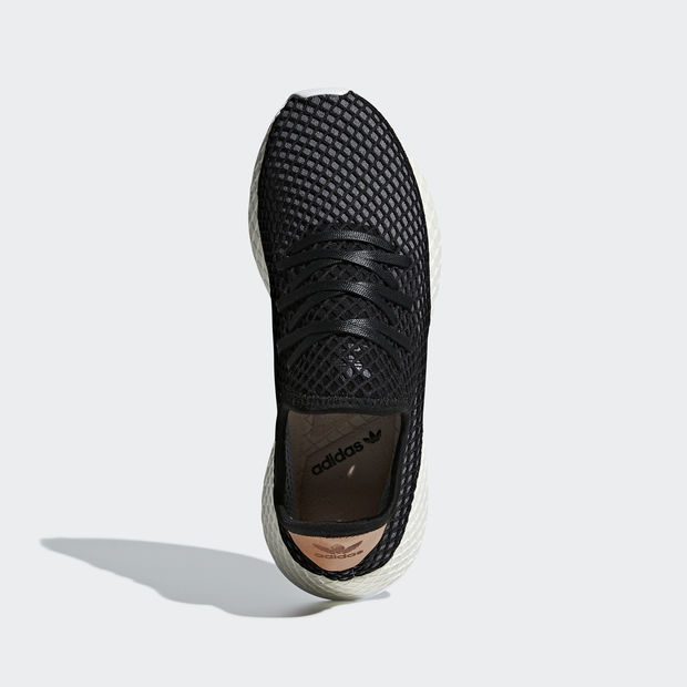 Adidas Deerupt Runner
Core Black / Ash Pearl