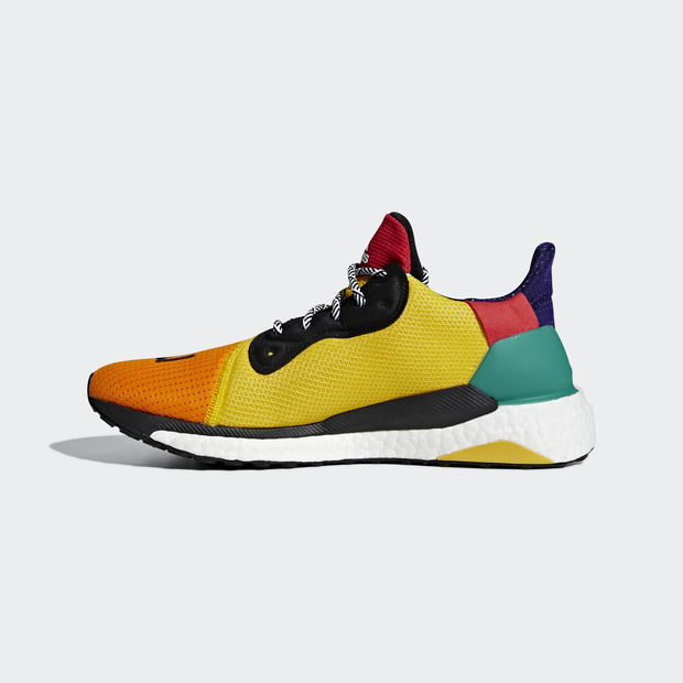 Adidas x Pharrell Williams
Solar HU Glide
Multi-Color