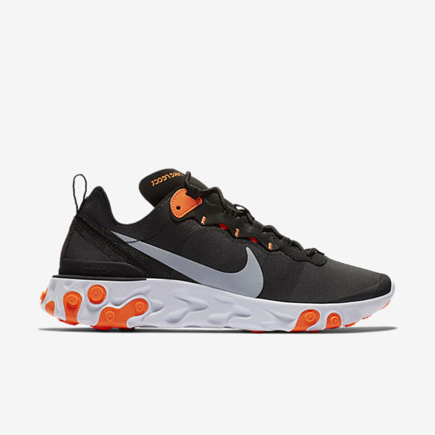 Nike React Element 55
Black / Total Orange