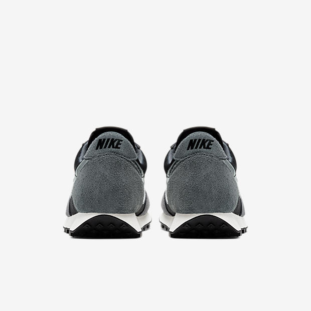 Nike Daybreak SP
« Dark Grey »