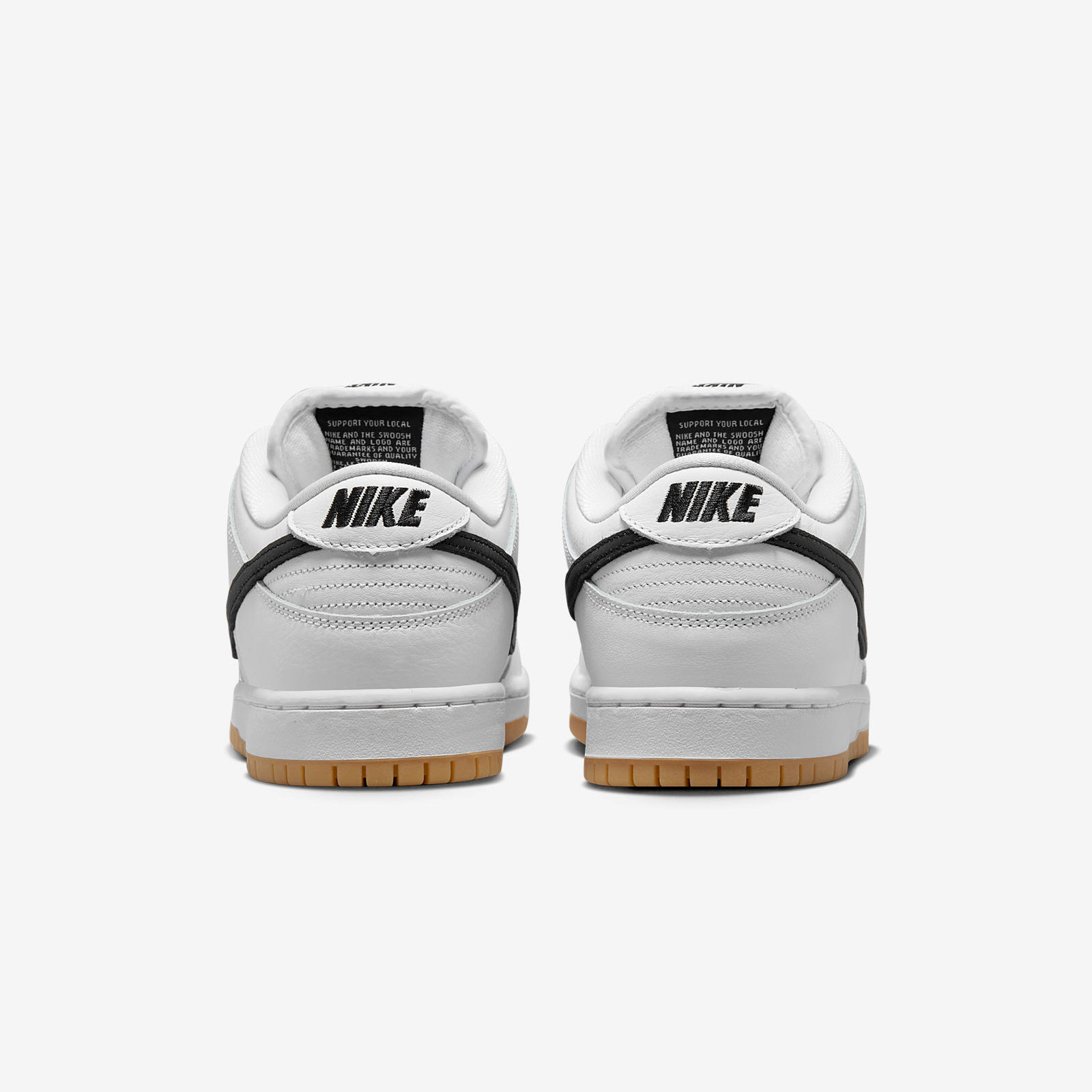 Nike SB Dunk Low
White / Gum Light Brown