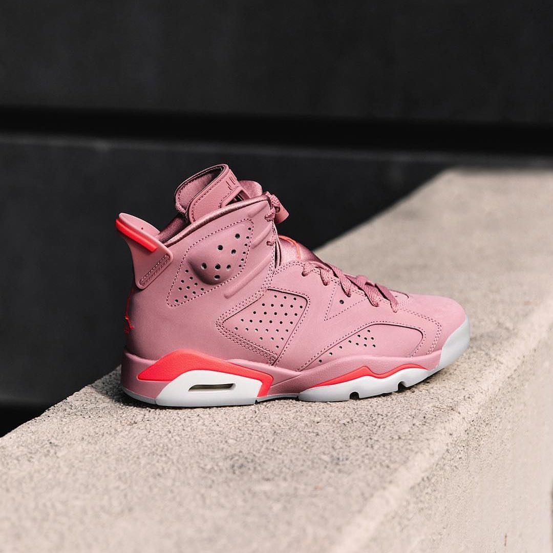 Aleali May x Air Jordan 6
« Millennial Pink »