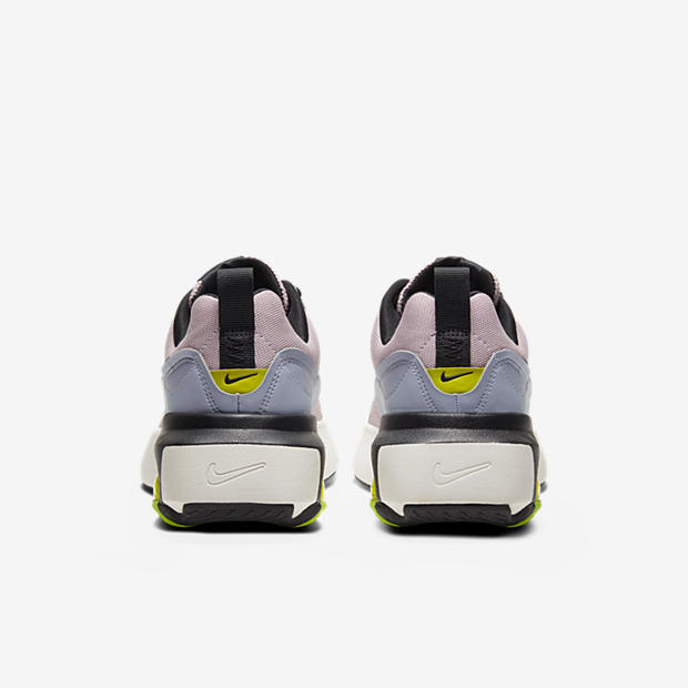 Nike Air Max Verona
« Plum Chalk »