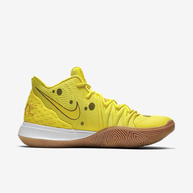 Nike Kyrie 5
« Spongebob »