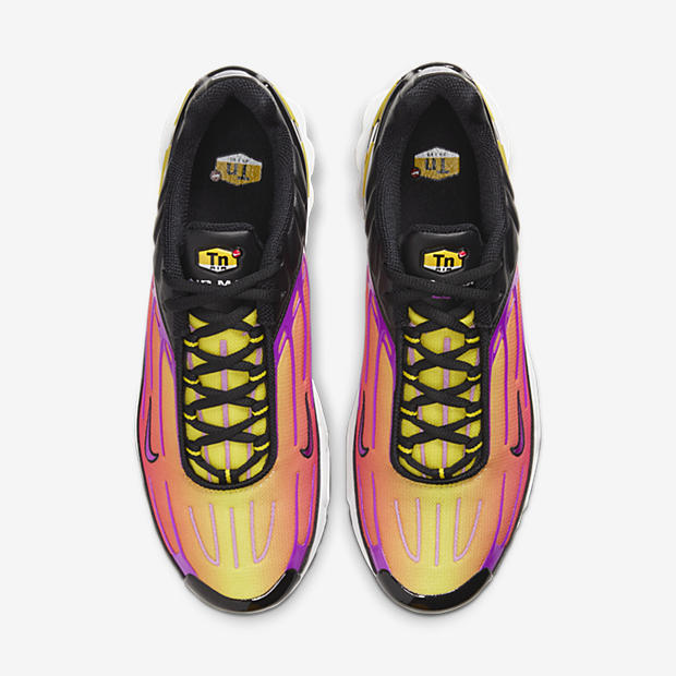 Nike Air Max Plus 3
Violet / Pink