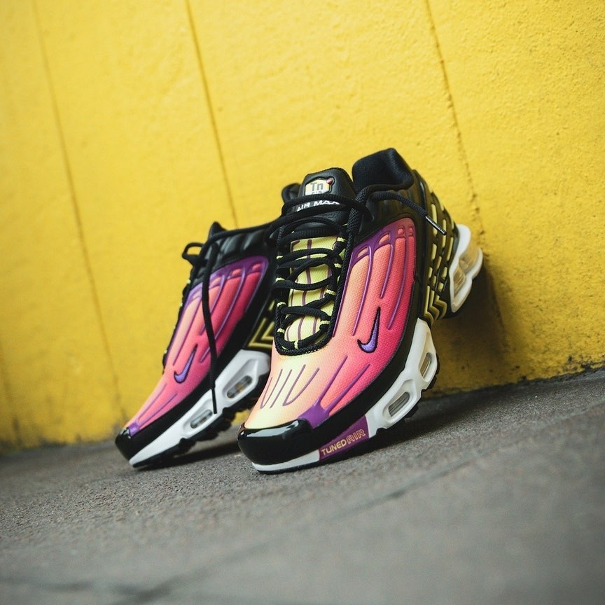 Nike Air Max Plus 3
Violet / Pink
