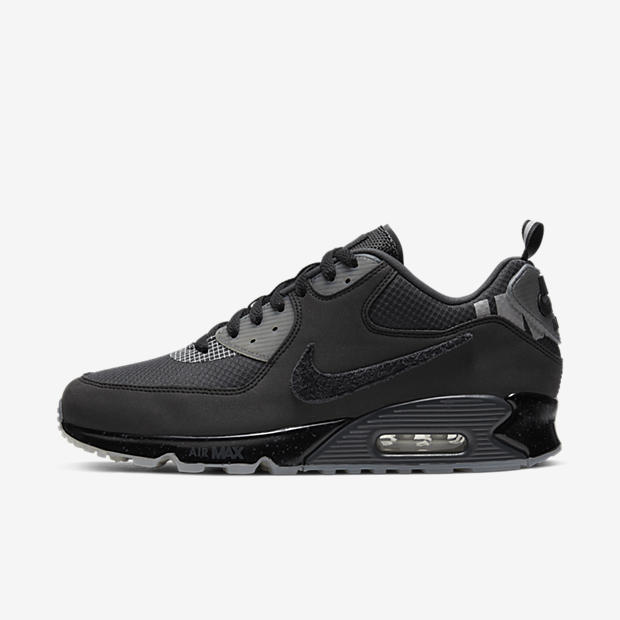 Undefeated x Nike Air Max 90
Black / Anthracite