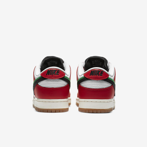 FRAME x Nike SB
Dunk Low
« Chile Red »