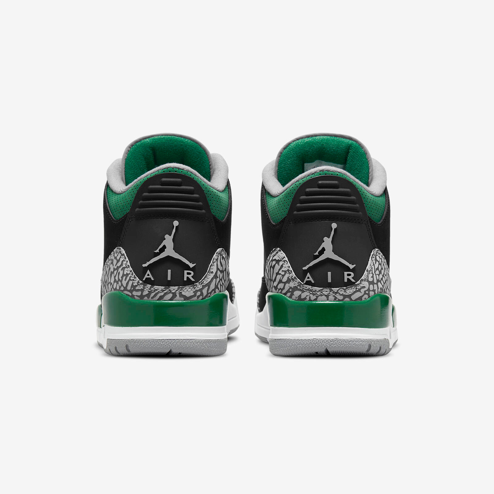 Air Jordan 3 Retro
« Pine Green »