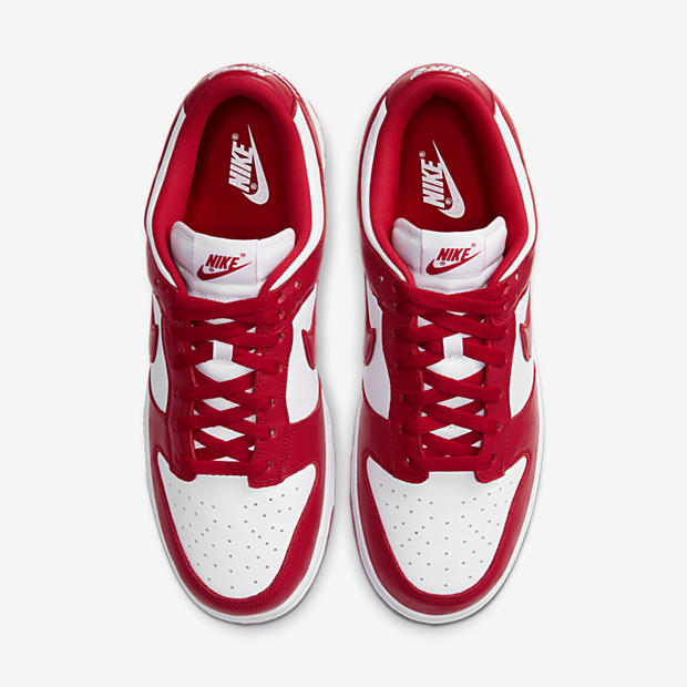 Nike Dunk Low SP
White / Red
