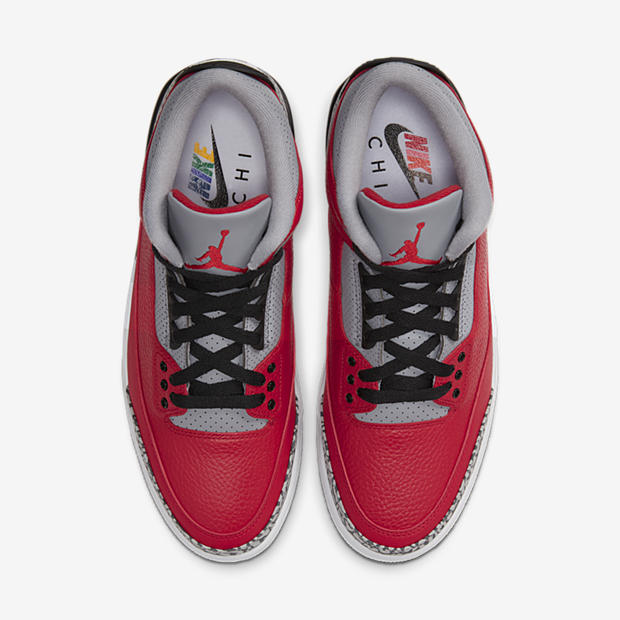 Air Jordan 3 Retro
« CHI »