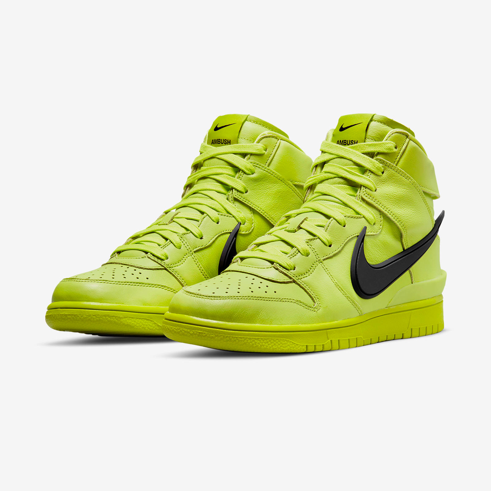 Nike x AMBUSH
Dunk High
« Flash Lime »