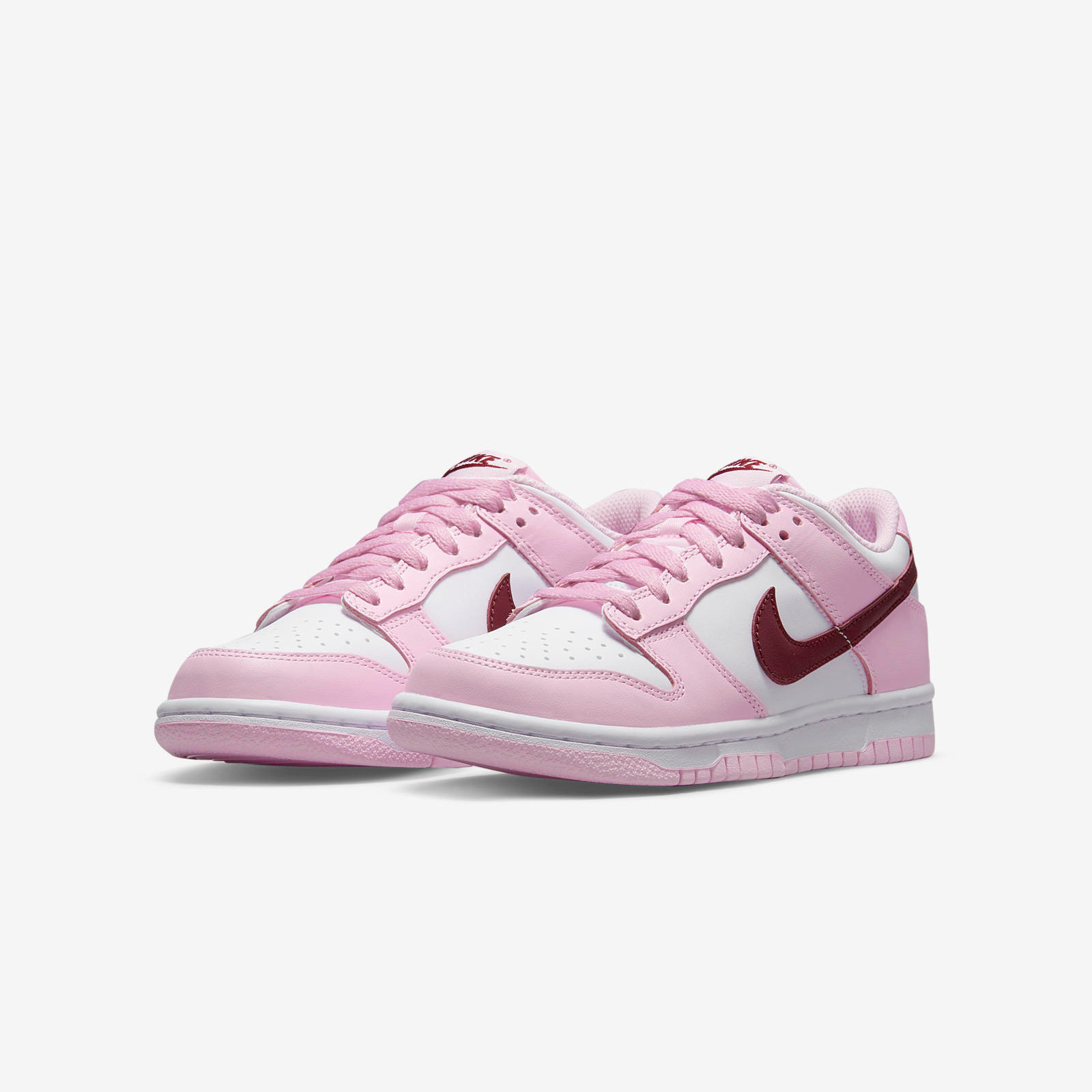Nike Dunk Low
« Pink Foam »