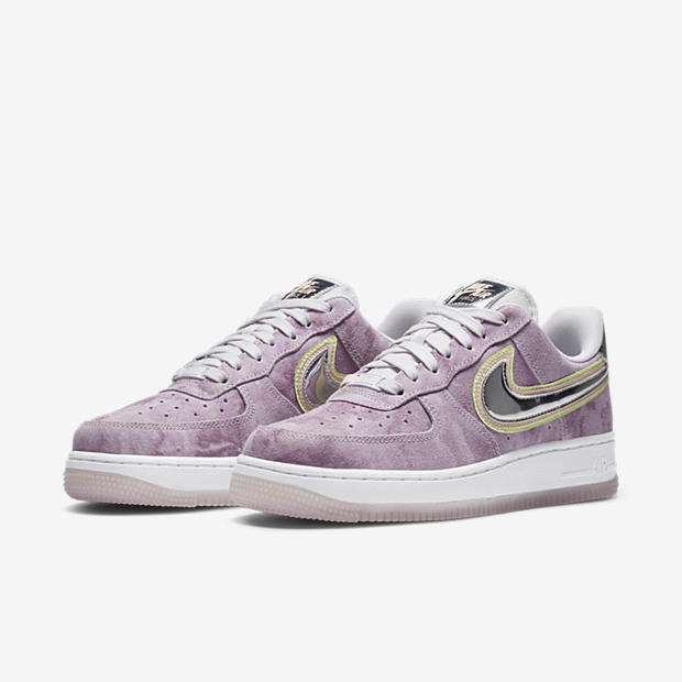 Air Force 1 Low
« P(Her)spective »