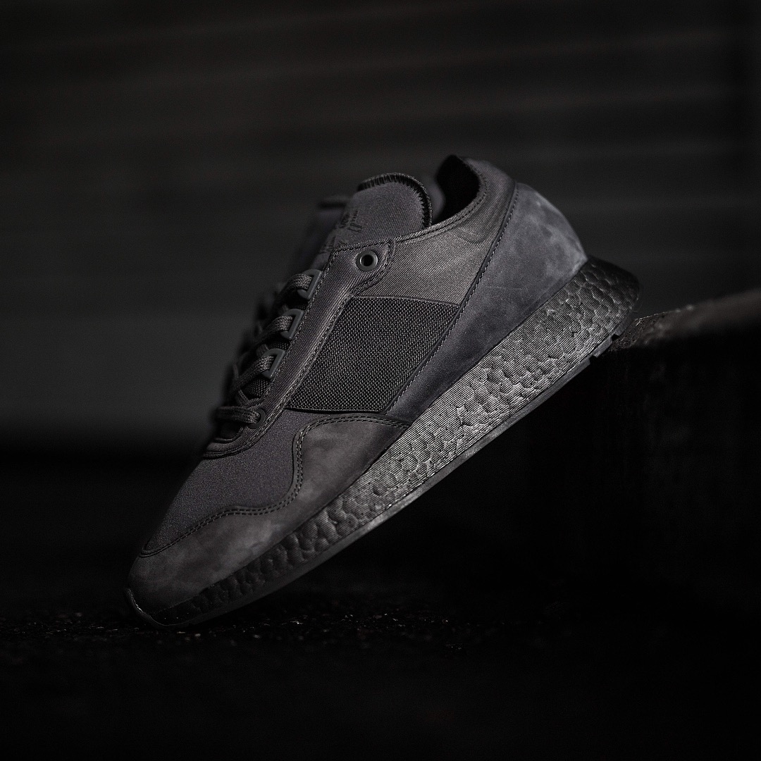 Adidas x Daniel Arsham
New York Present
Urban Trail / Trace Grey