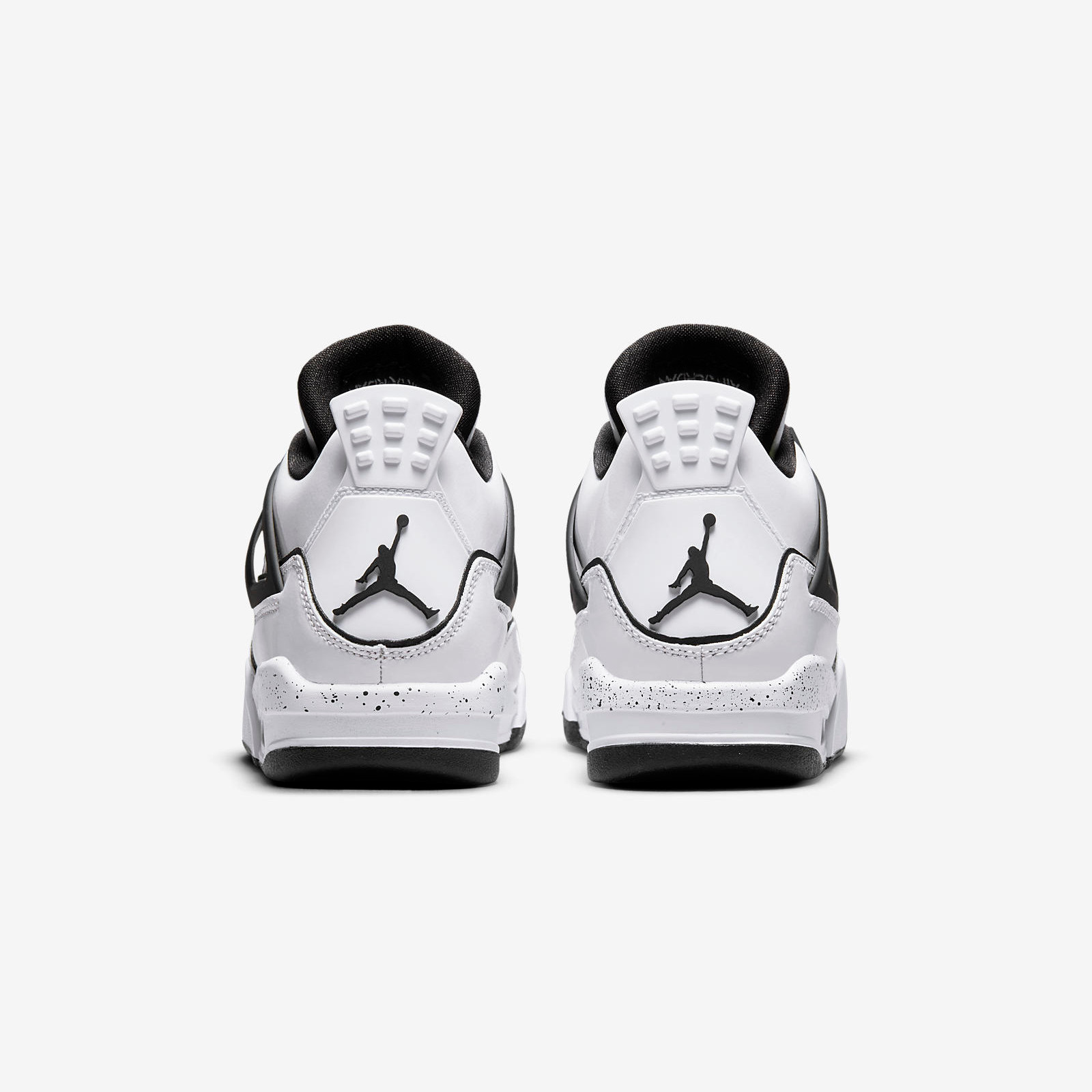 Air Jordan 4 Retro
« DIY »