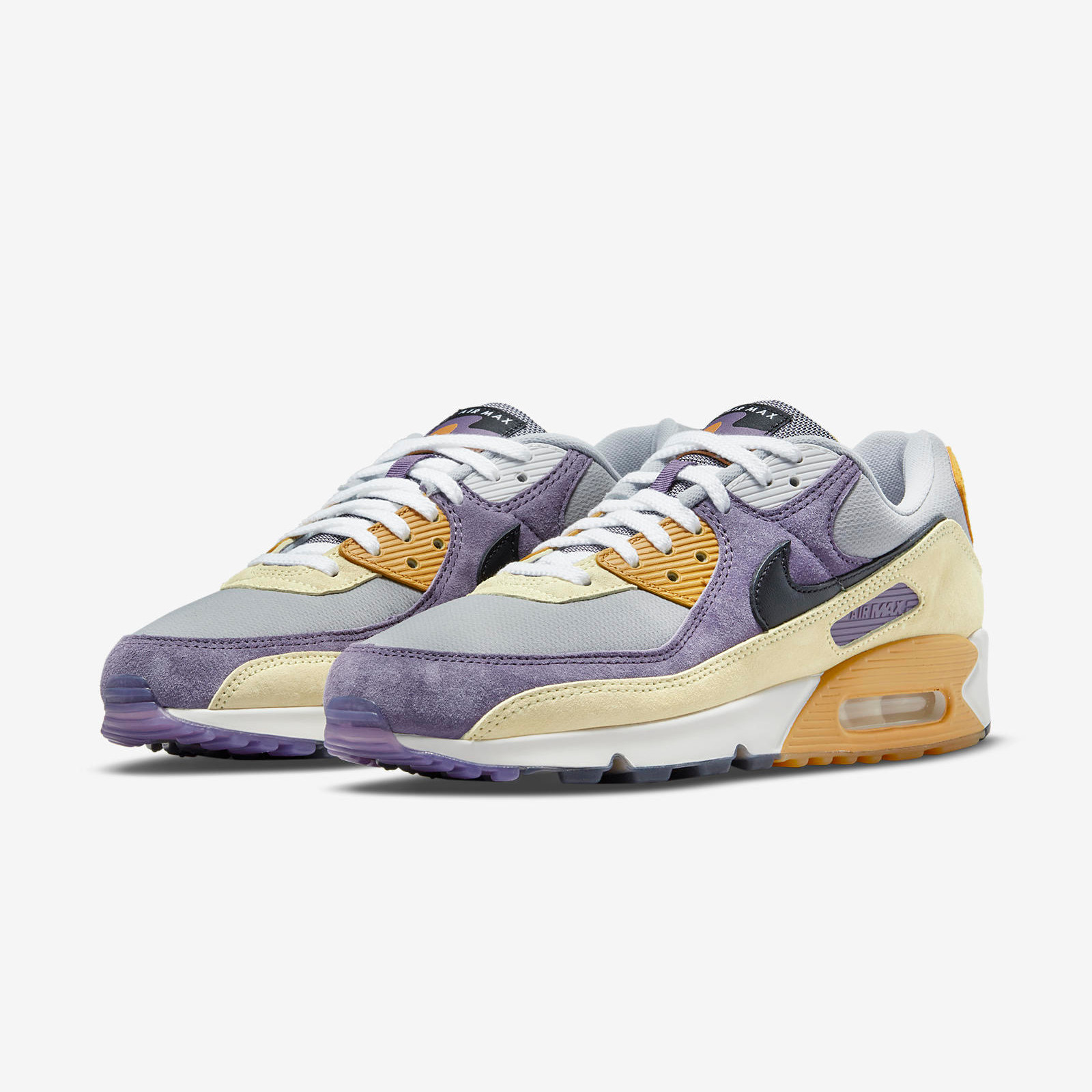 Nike Air Max 90
Purple / Lemon / Grey