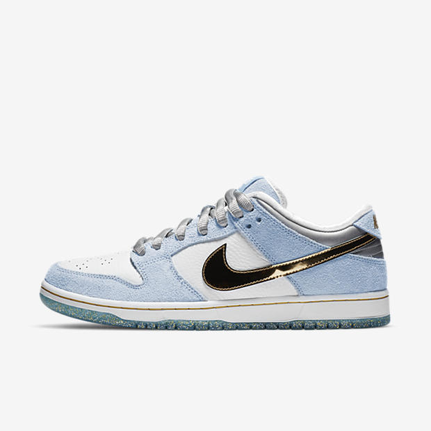 Sean Cliver x Nike
SB Dunk Low
« Holiday Special »