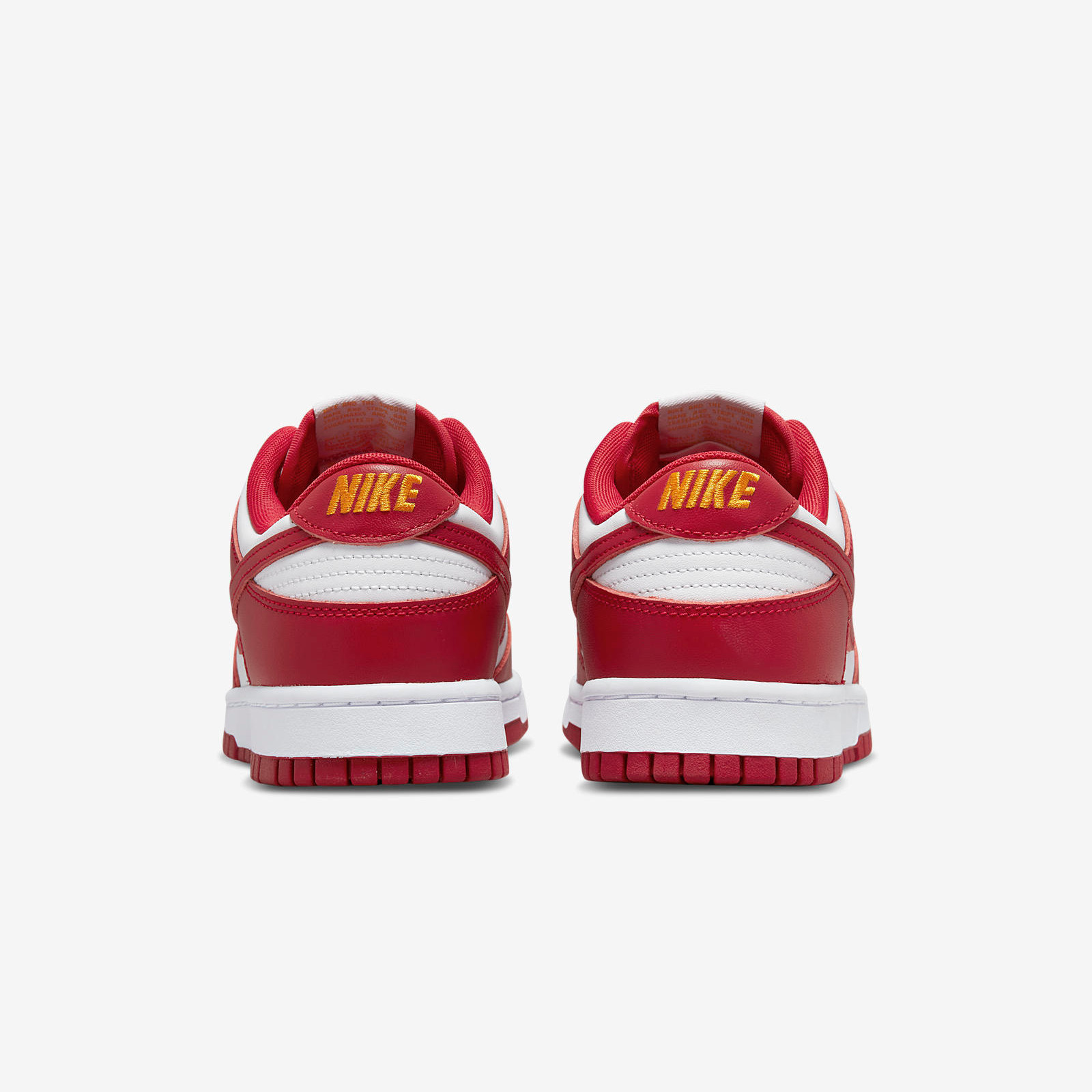 Nike Dunk Low
« Gym Red »
