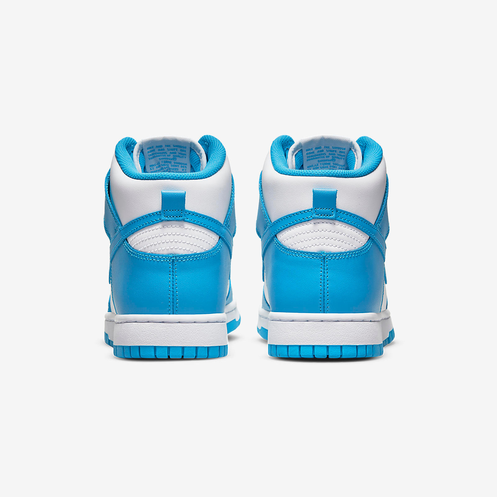 Nike Dunk High
« Laser Blue »