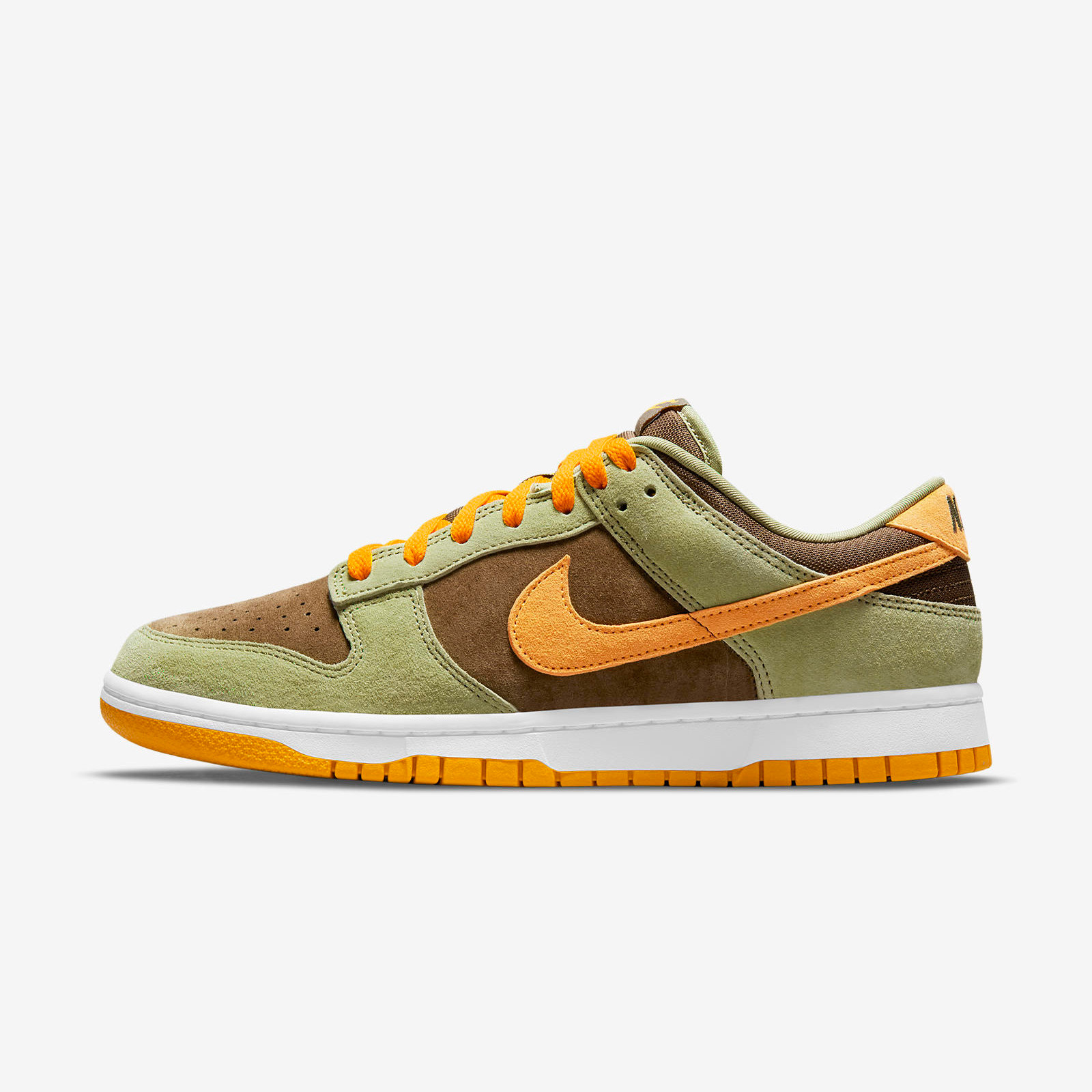 Nike Dunk Low
« Dusty Olive »