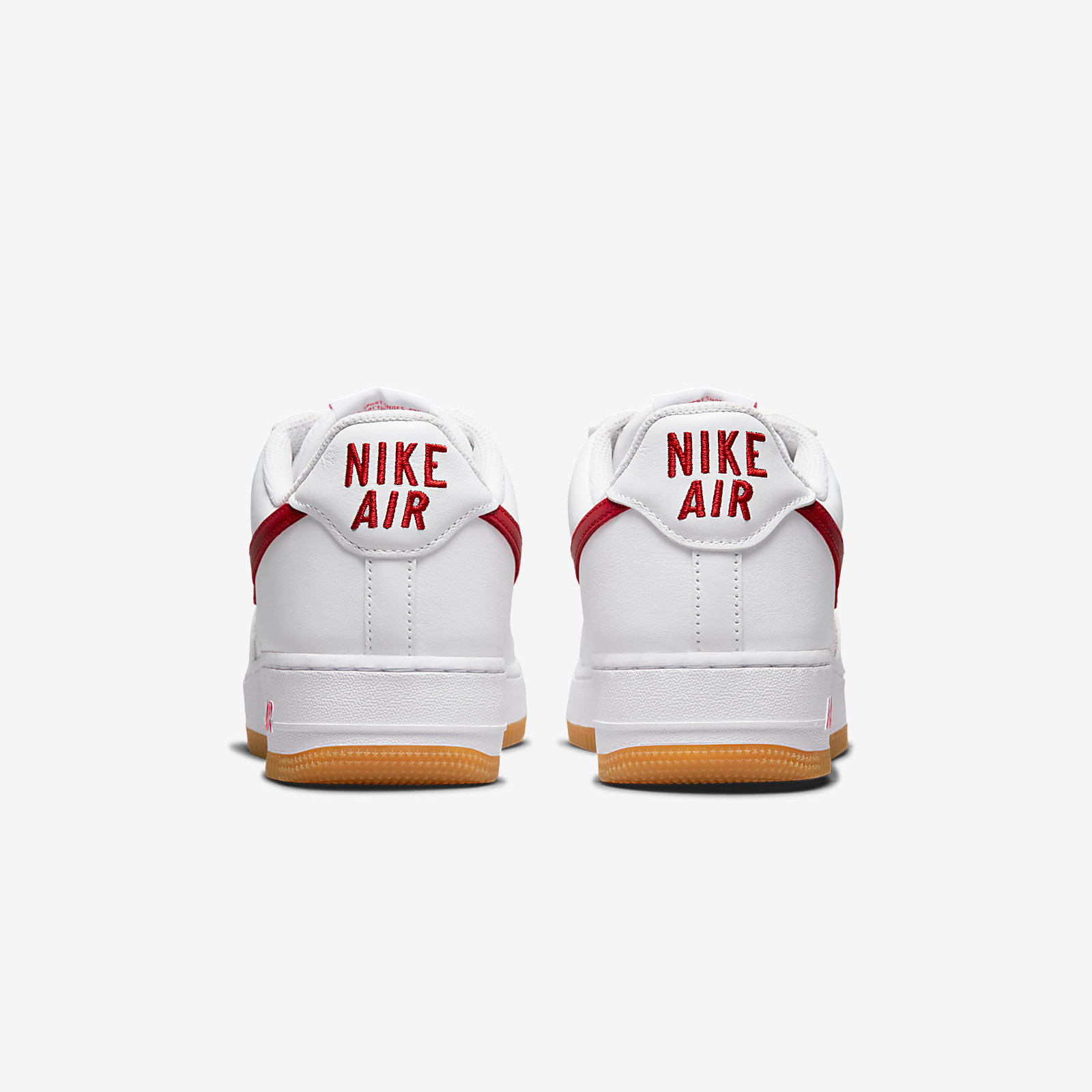 Nike Air Force 1 Low
Color of the Month
« University Red »