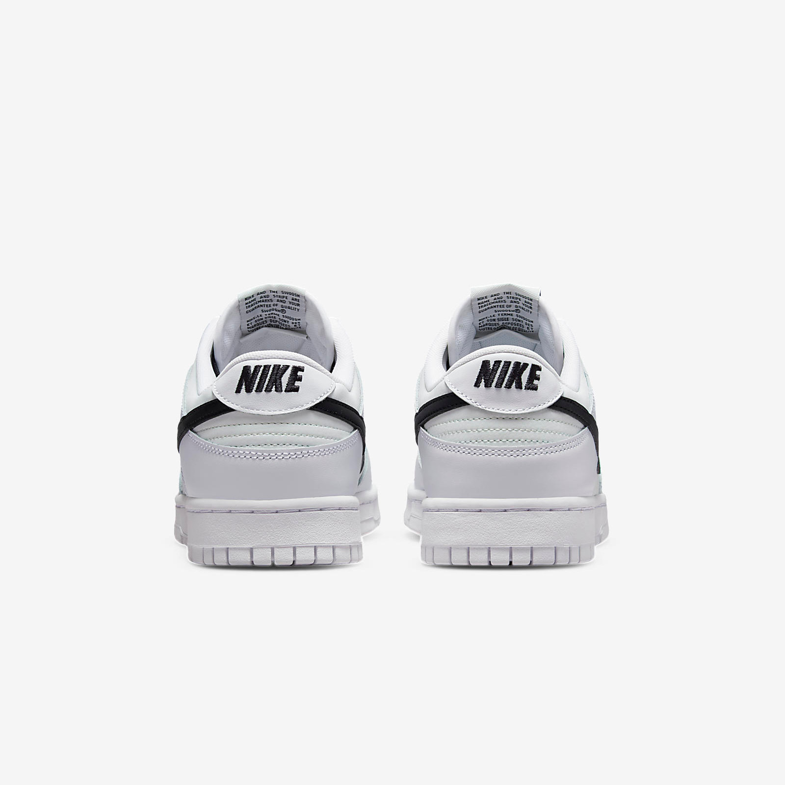 Nike Dunk Low
White / Black