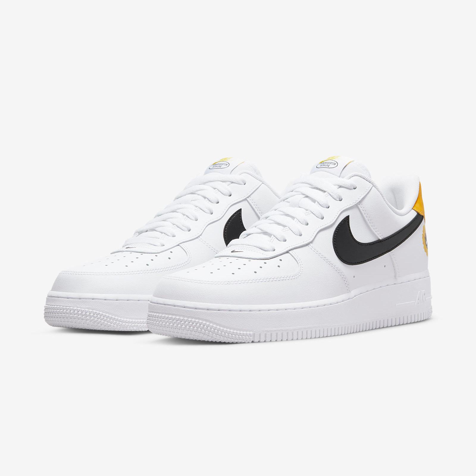 Nike Air Force 1 Low
« Have A Nike Day »