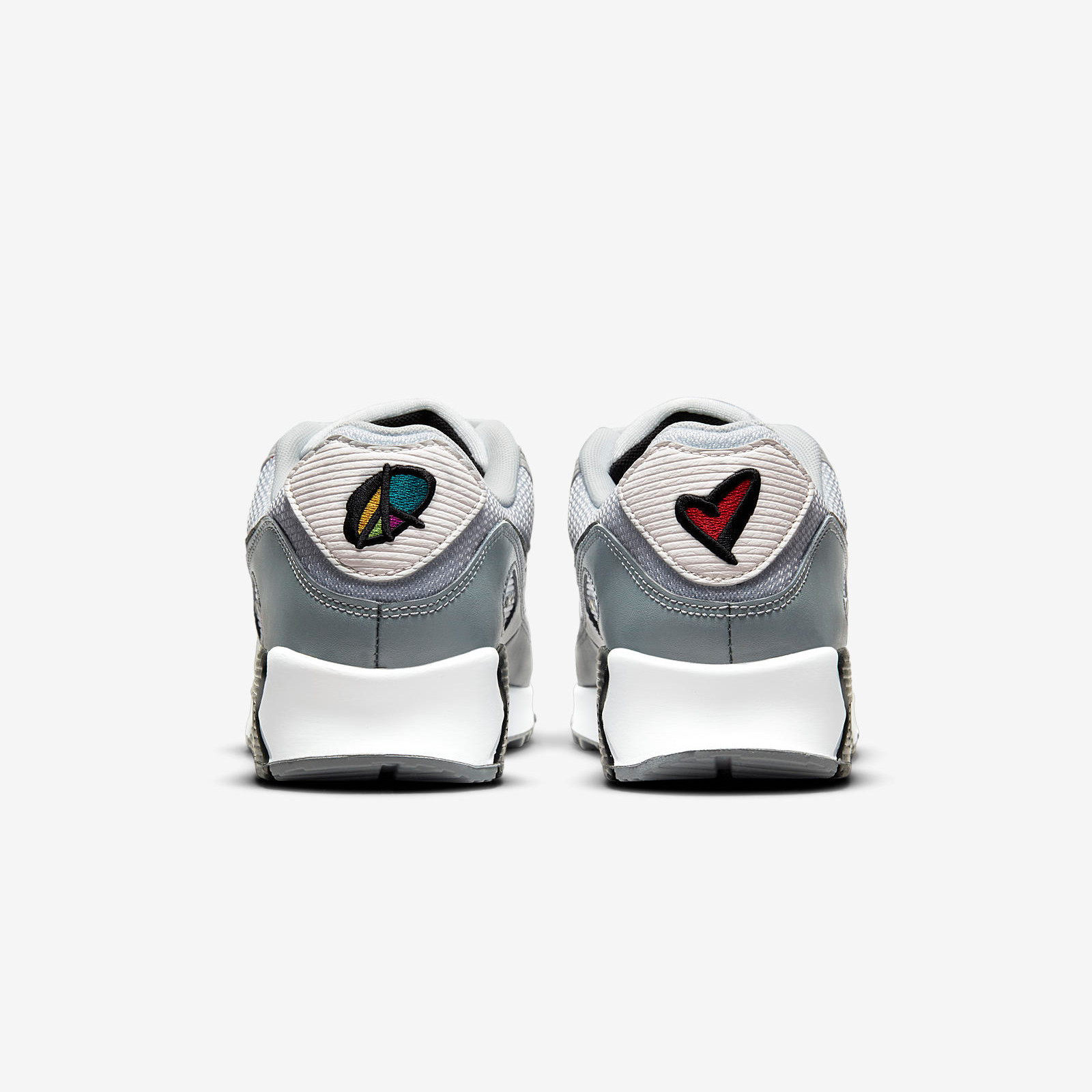 Nike Air Max 90
Peace / Love / Swoosh