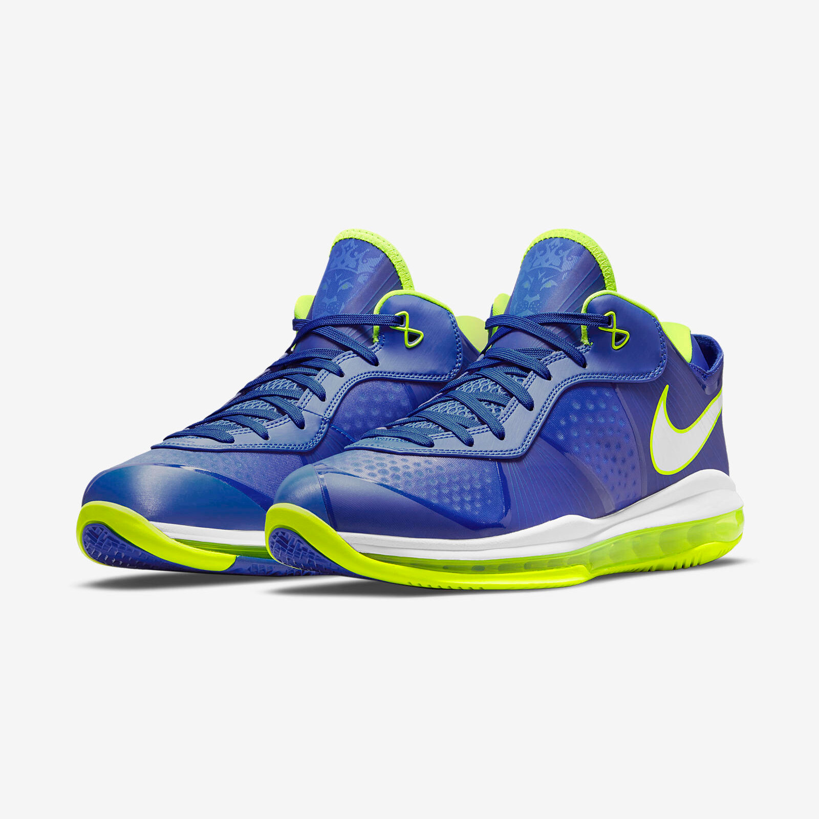 Nike LeBron 18 V2 Low
« Sprite »