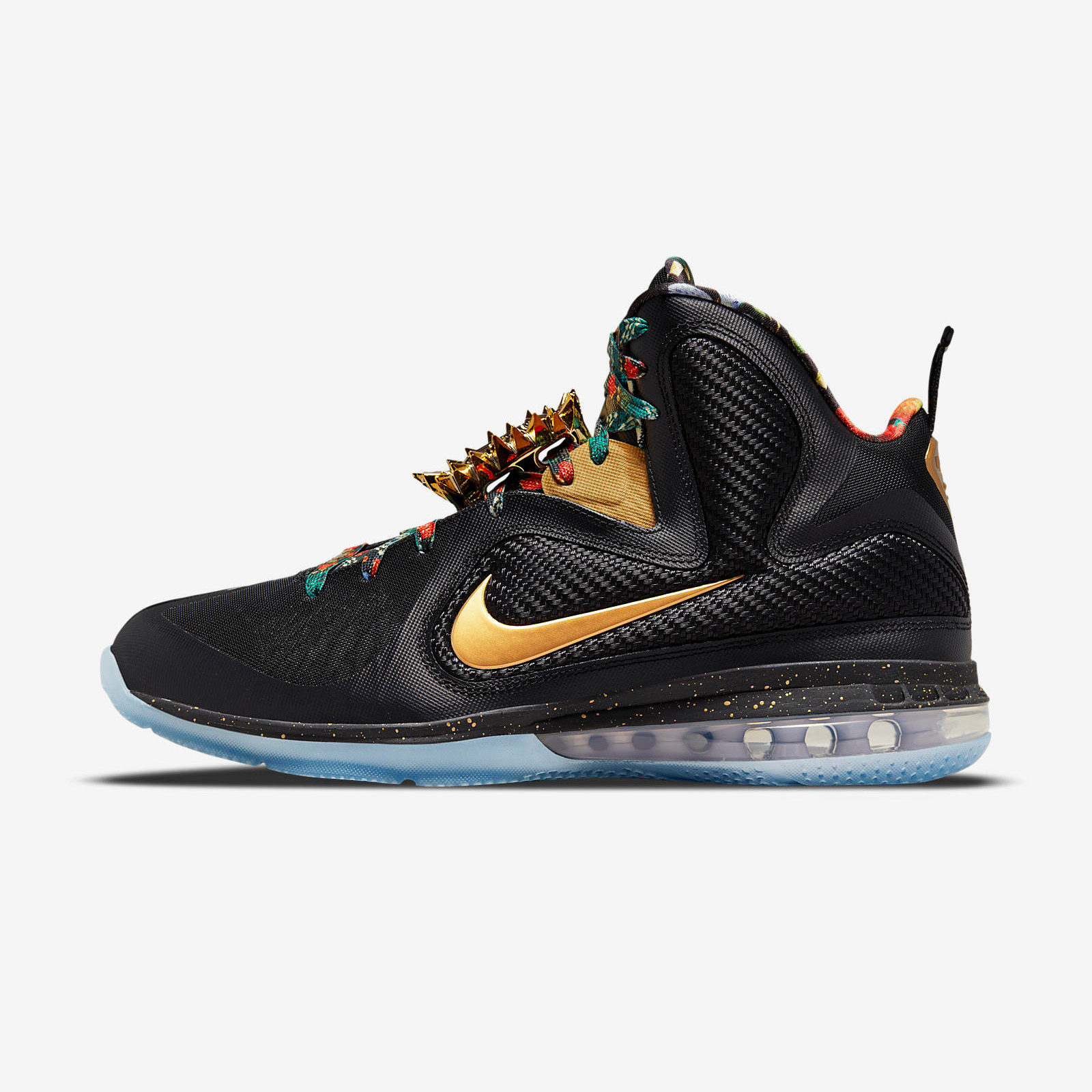 Nike LeBron 9
« Watch The Throne »