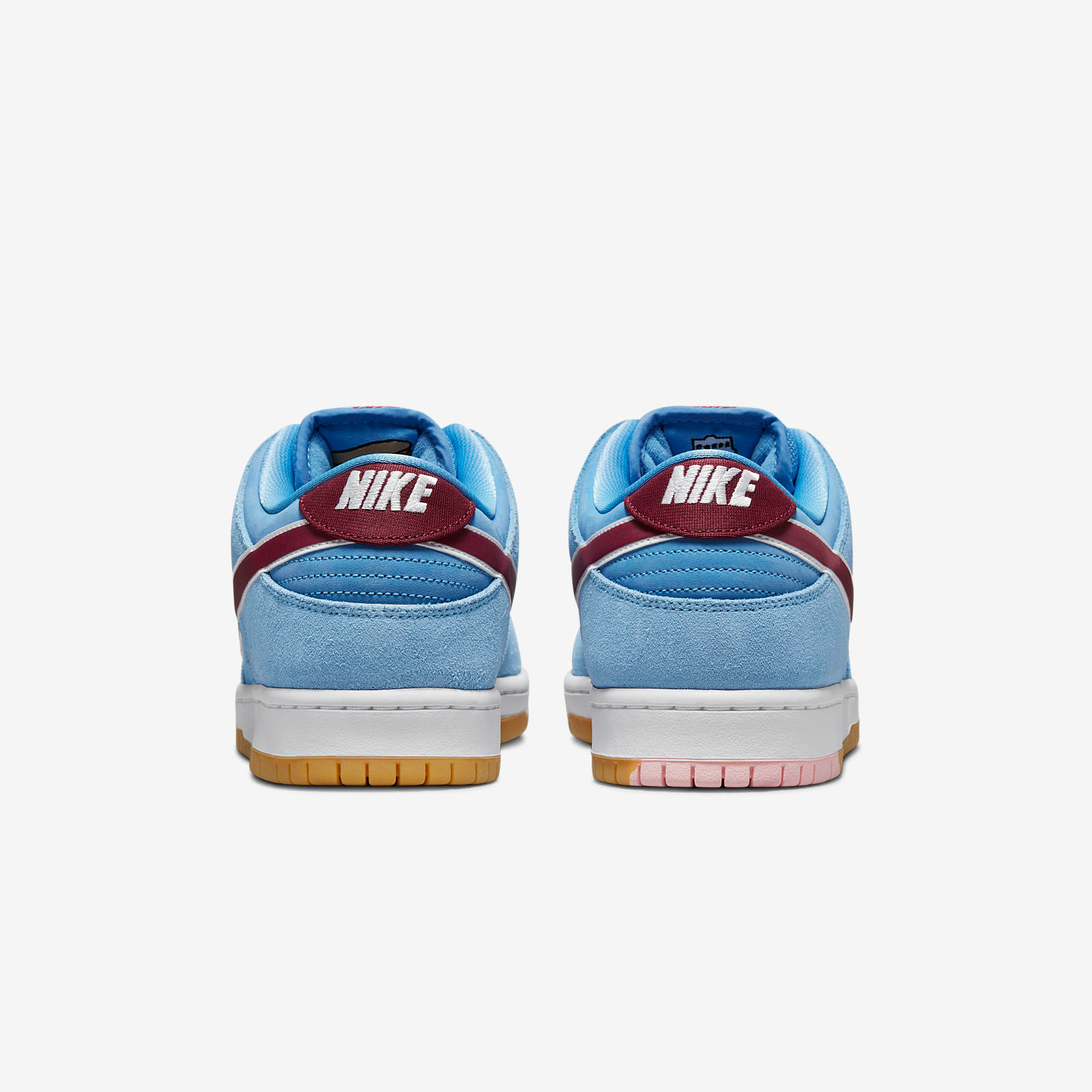 Nike SB Dunk Low
Blue / Maroon