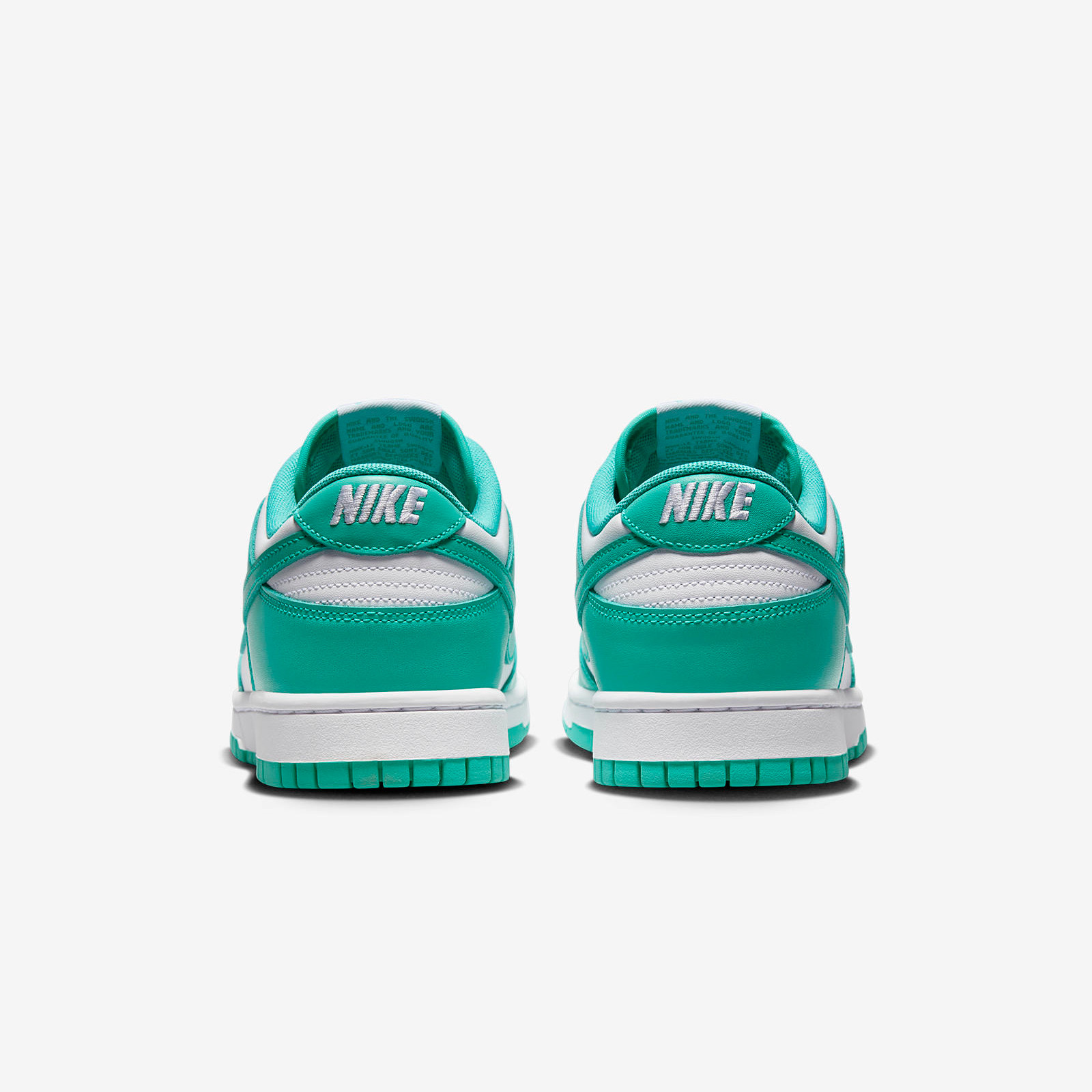 Nike Dunk Low
« Clear Jade »