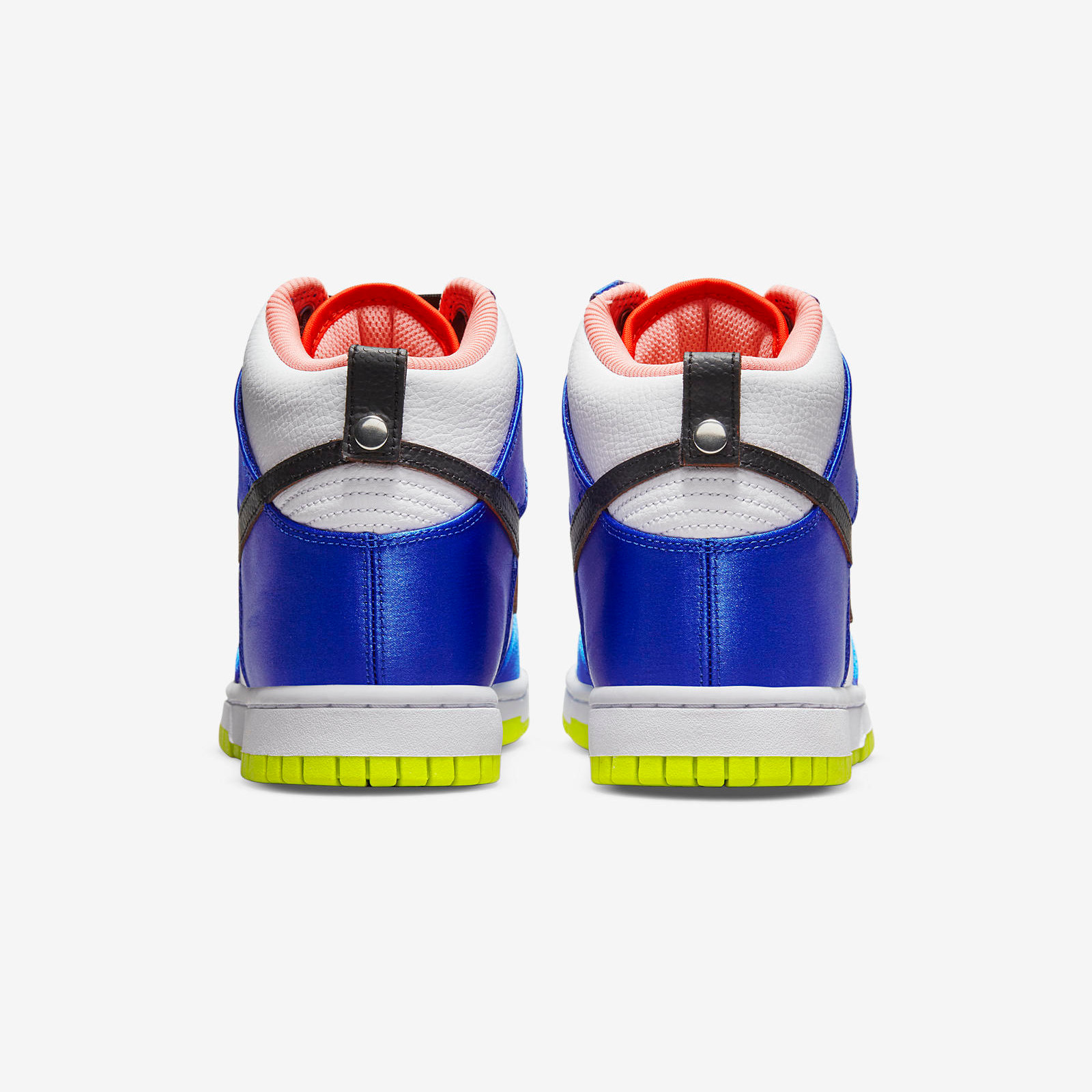 Nike Dunk High
« Blue Satin »