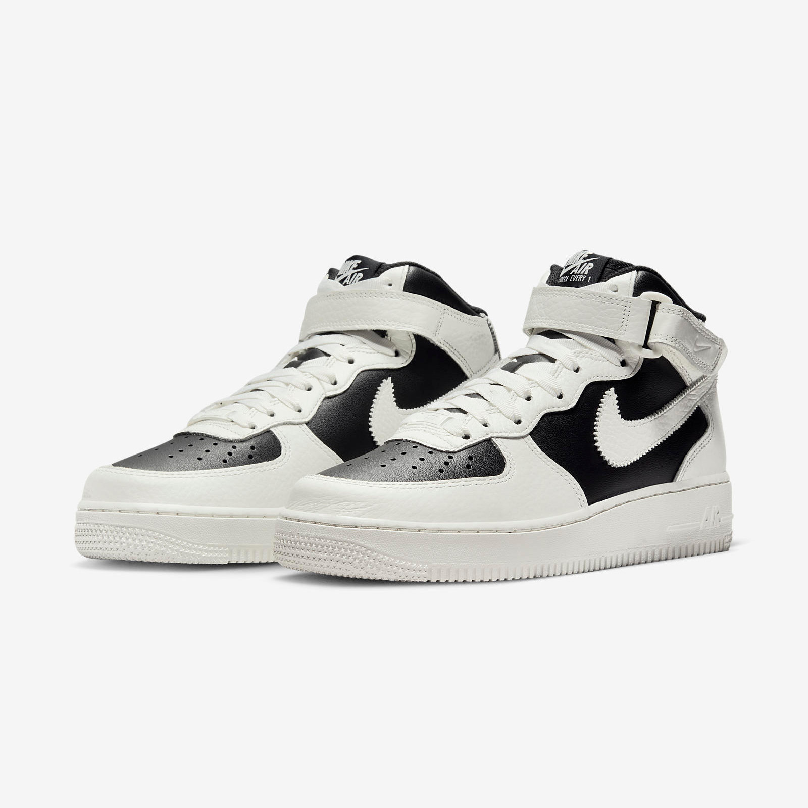 Nike Air Force 1 Mid
« Every 1 »