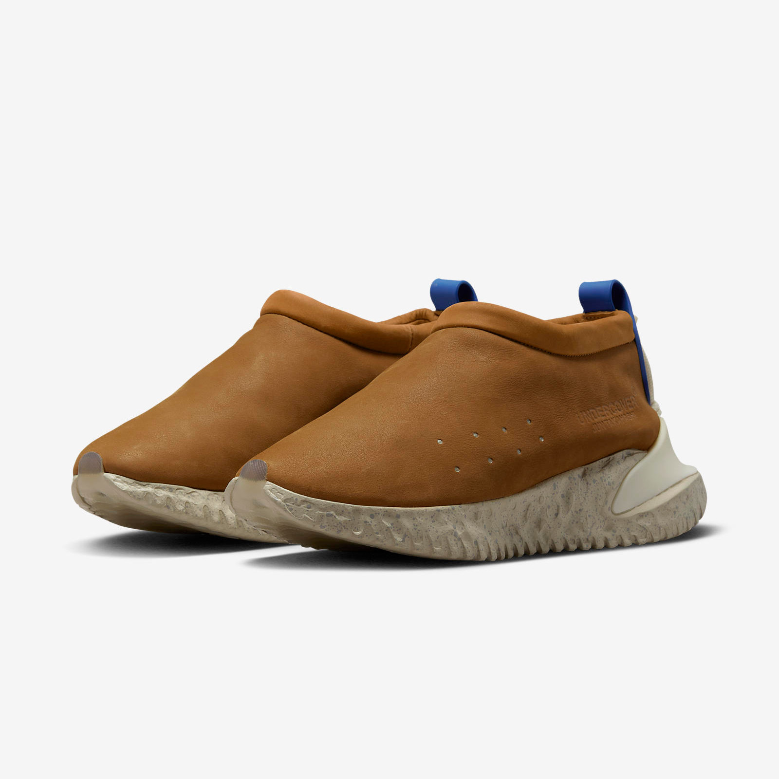 UNDERCOVER x Nike
Moc Flow
« Ale Brown »