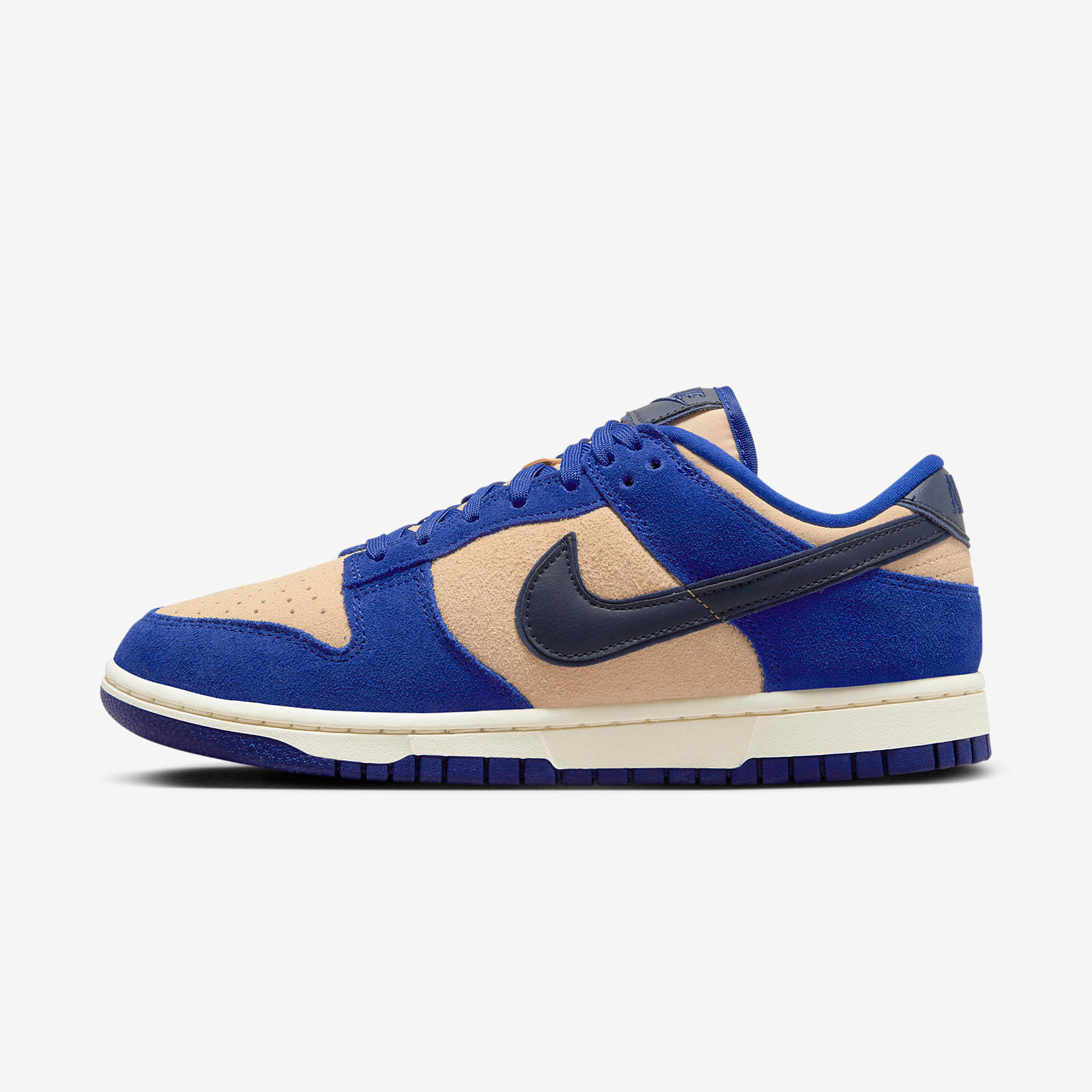 Nike Dunk Low
« Blue Suede »