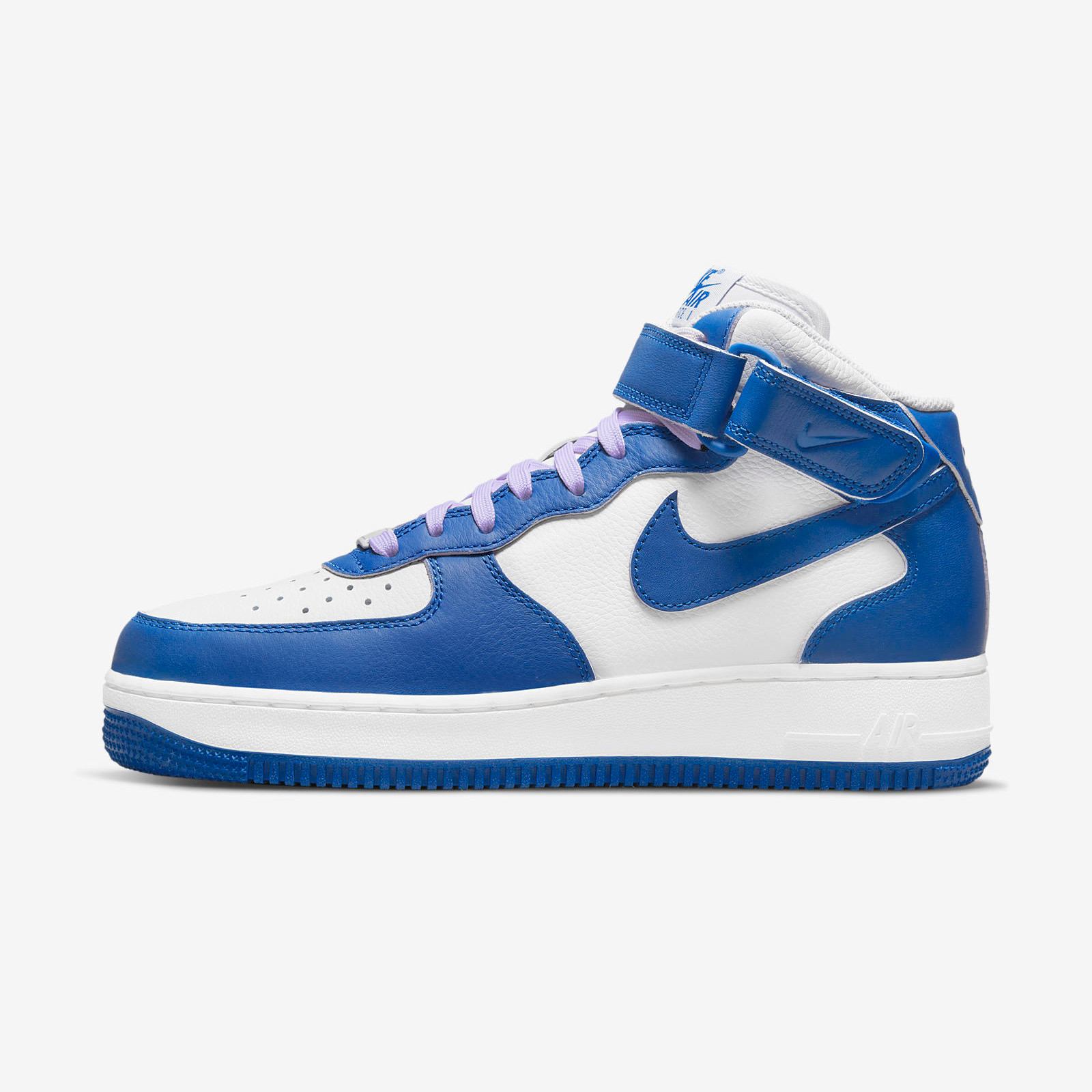 Nike Air Force 1 Mid
« Military Blue »