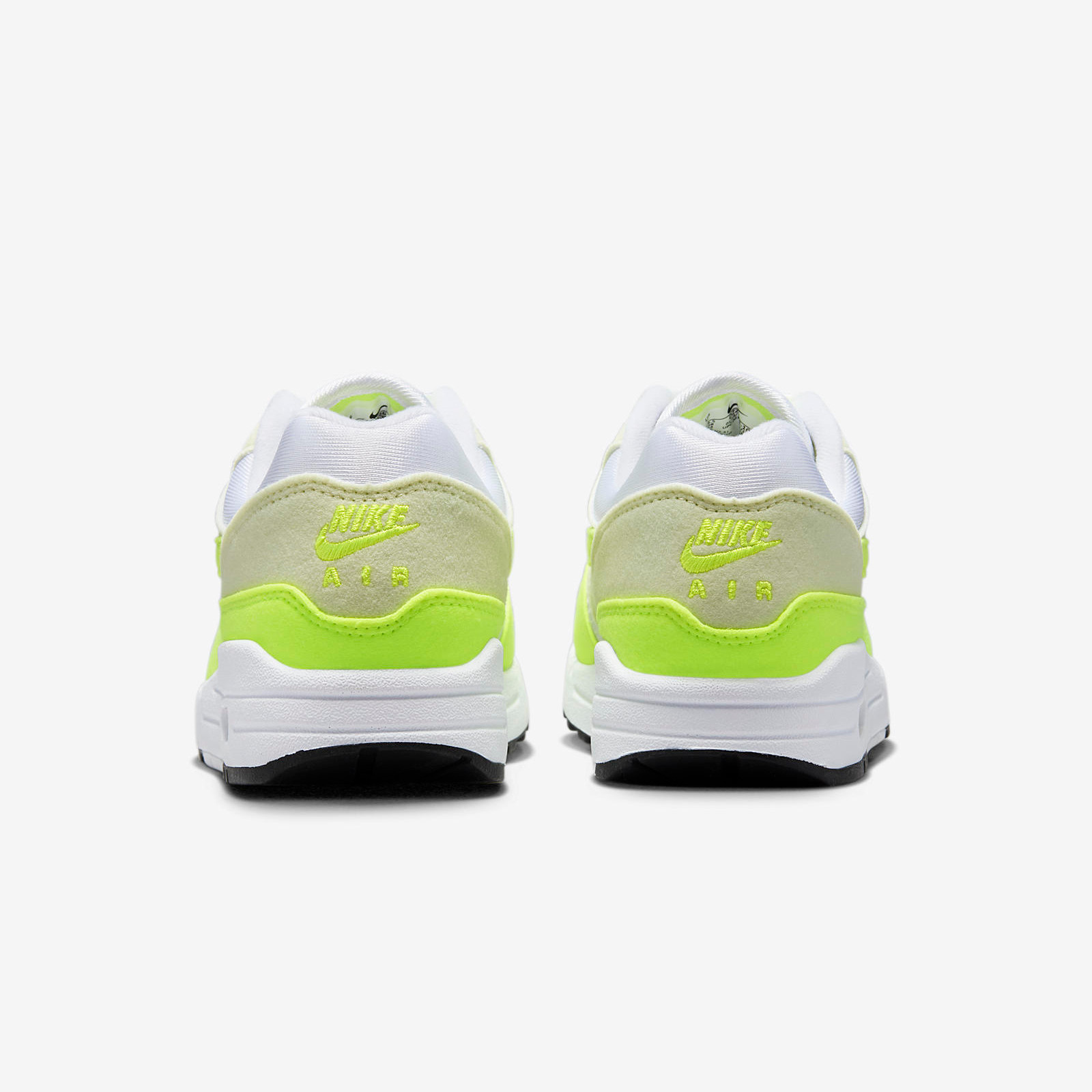 Nike Air Max 1
White / Volt
