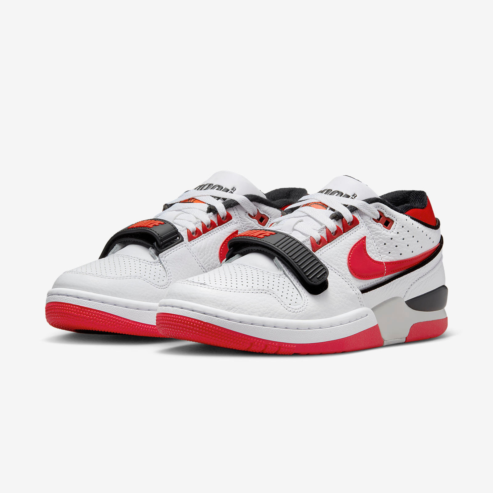 Nike Air Alpha Force 88
Red / White
