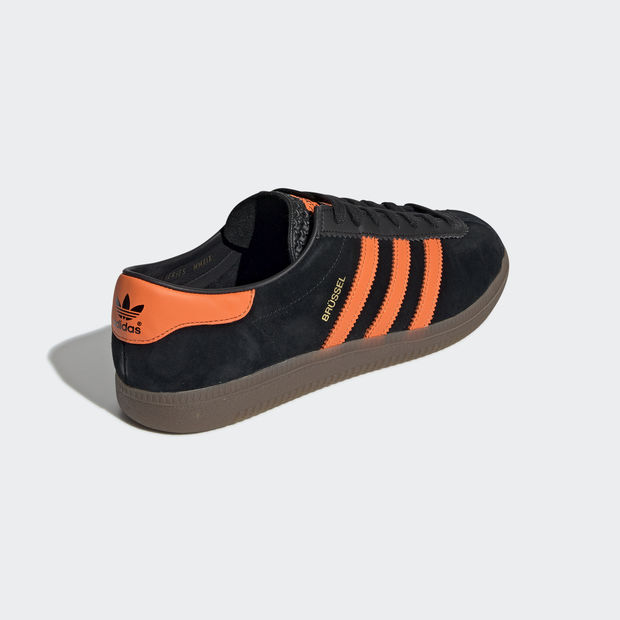 Adidas Brüssel
Black / Orange