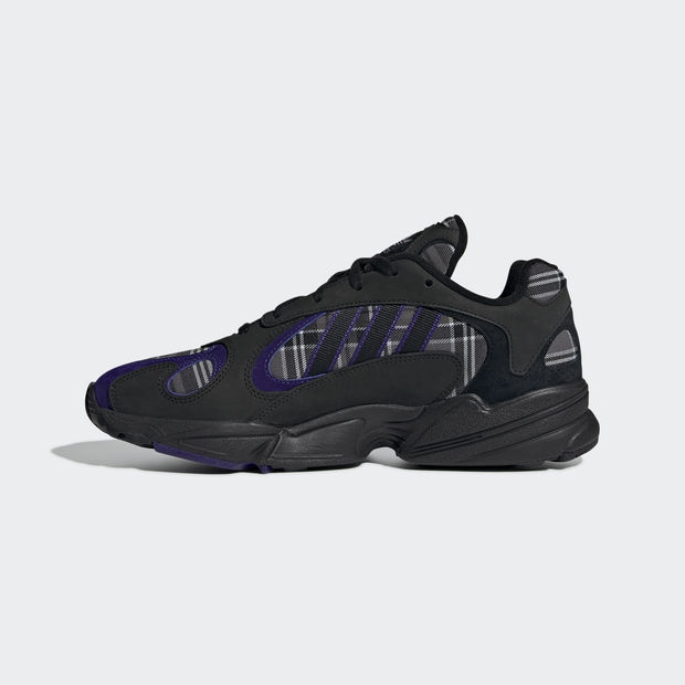 Adidas Yung-1 Tartan
Black / Purple 