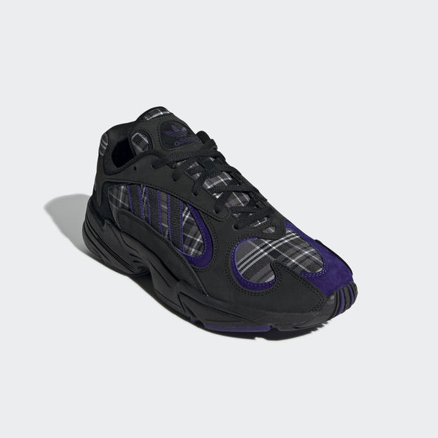 Adidas Yung-1 Tartan
Black / Purple 