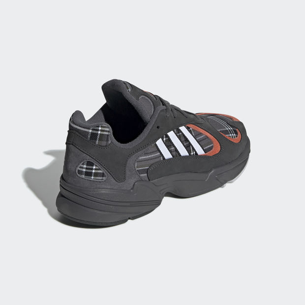 Adidas Yung-1 Tartan
Black / Orange
