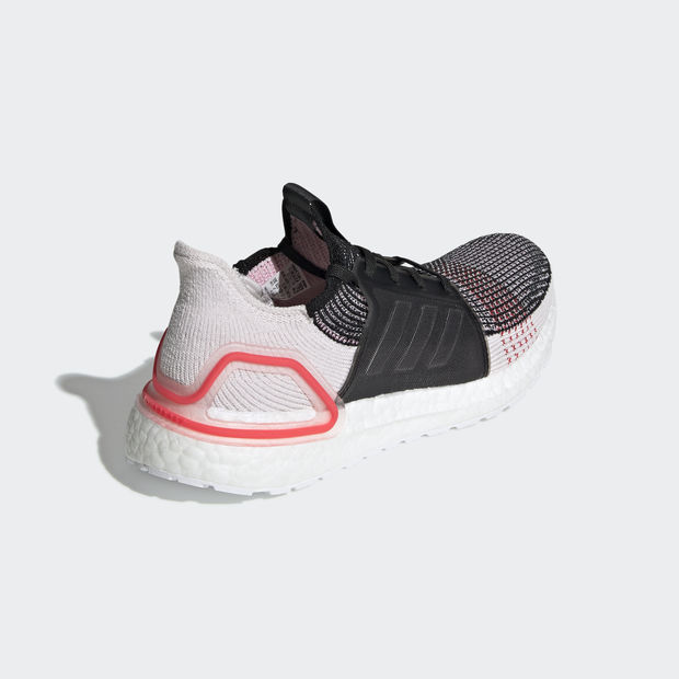 Adidas UltraBOOST 19
Black / White / Pink