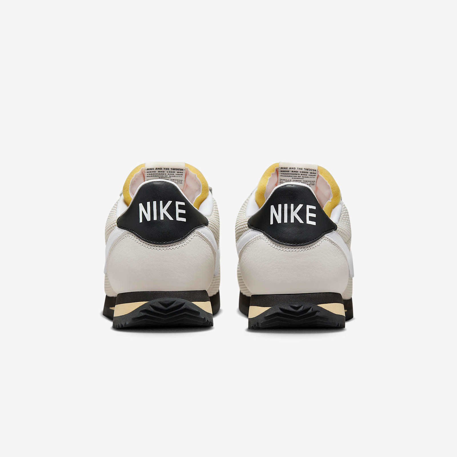 Nike Cortez
« Light Orewood Brown »