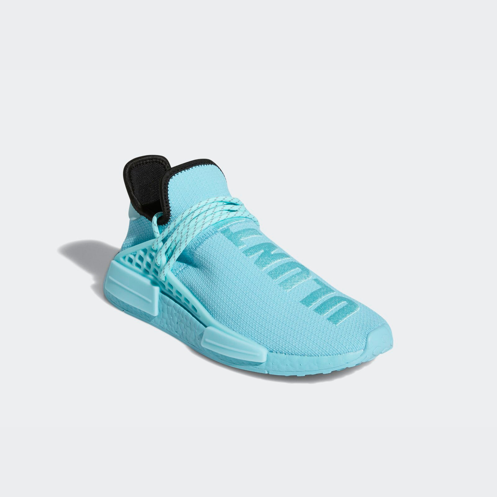 Pharrell Williams x Adidas
NMD HU
« Aqua Blue »