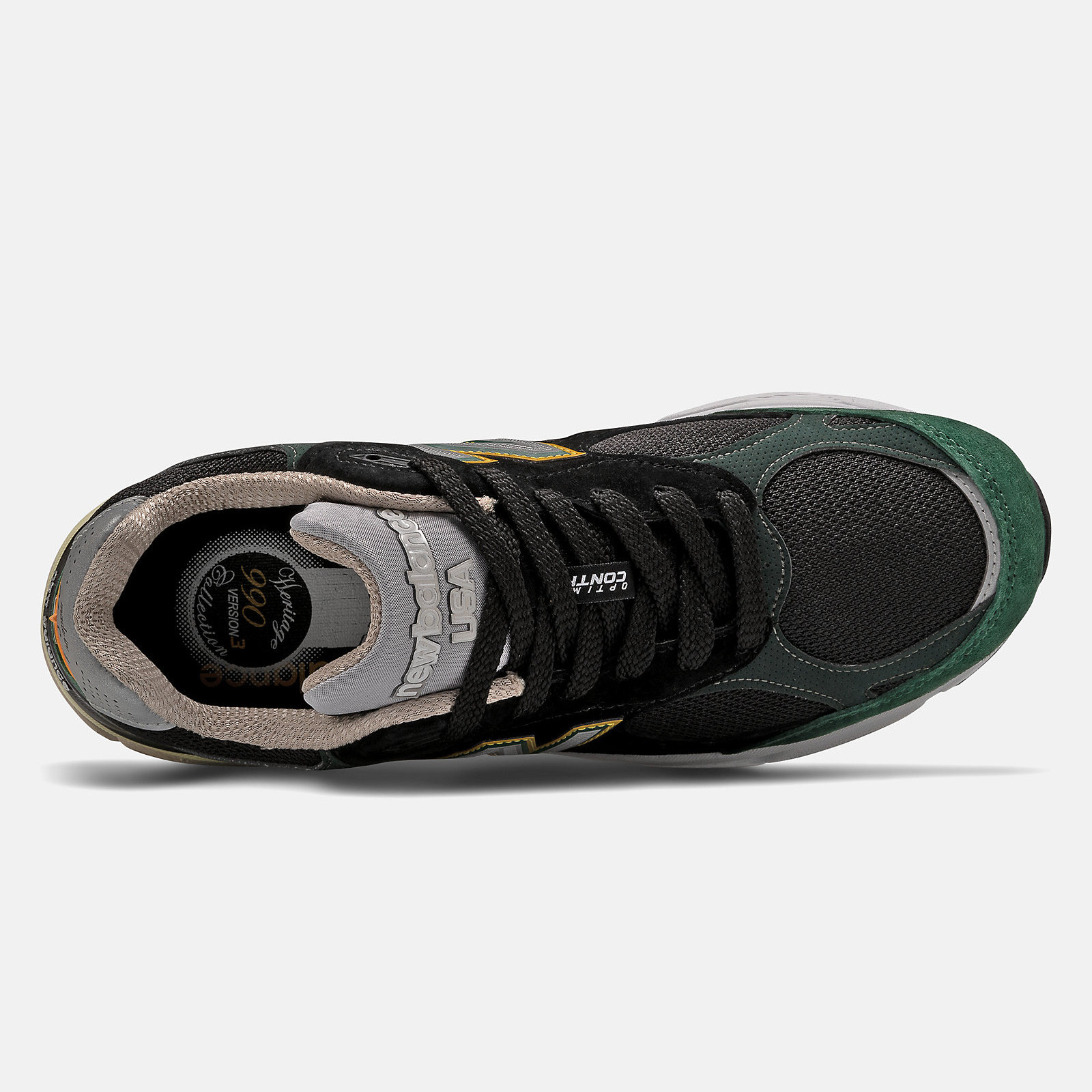 New Balance 990v3
Black / Green