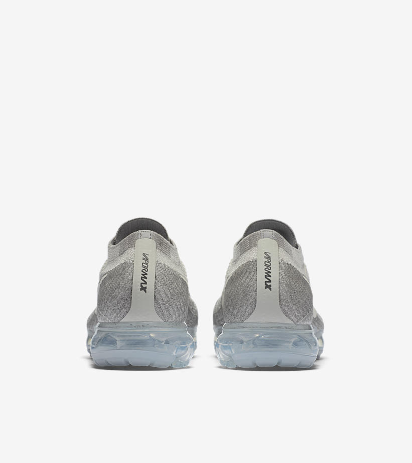 Nike Air VaporMax
« Pale Grey »
